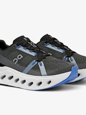 On Running - Women's Road Shoes - Women's Cloudeclipse - Size 6